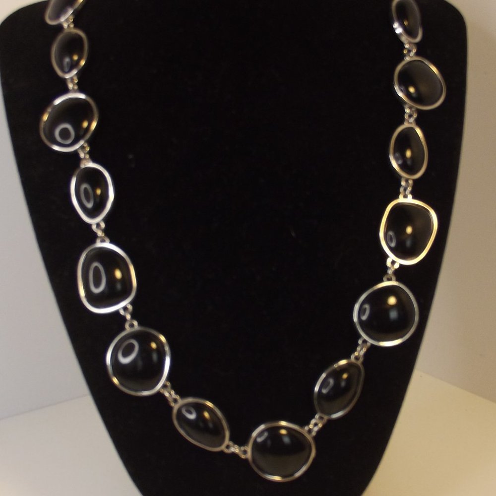Silver and Black Faux Onyx Cabochon Shapes Set in Silver Tone